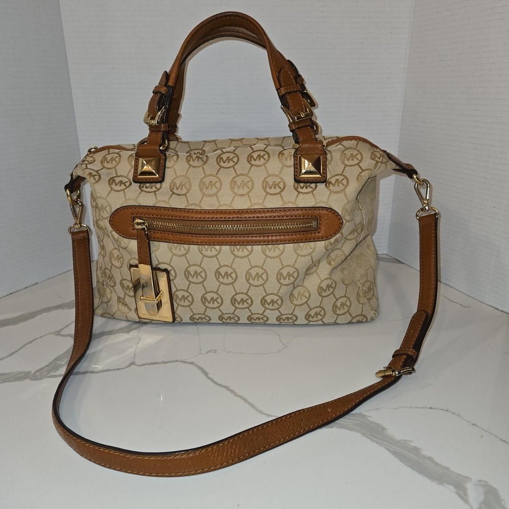 Michael Kors Calista Monogrammed Logo MK Handbag Crossbody Bag Brown